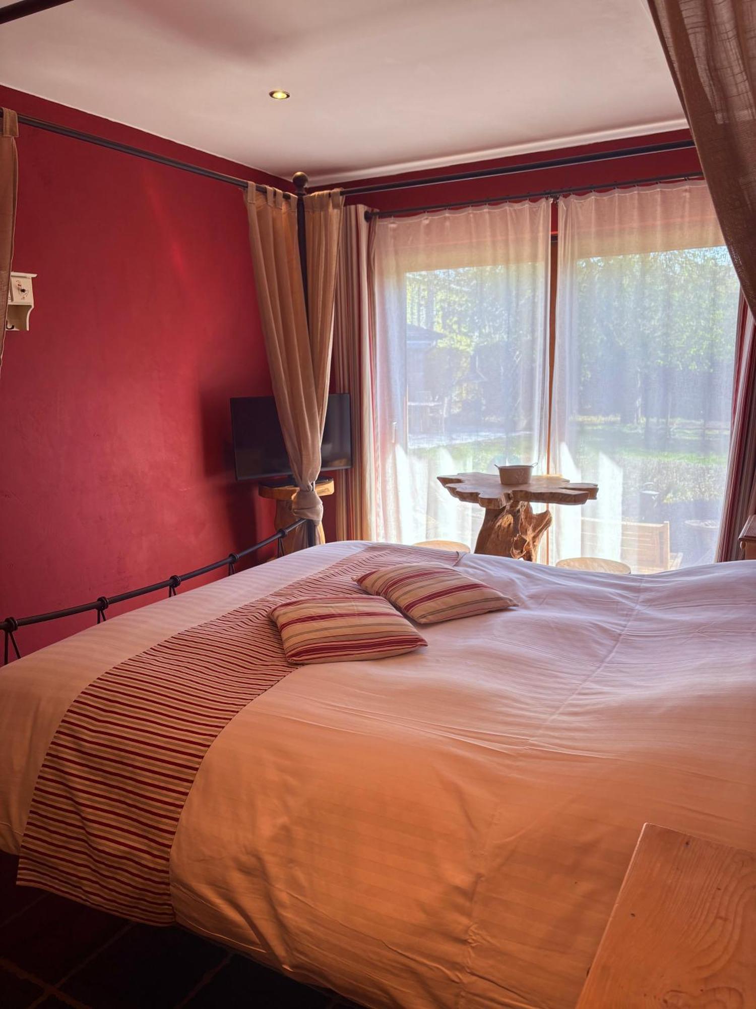 Comme A La Ferme Bed & Breakfast Durbuy Ngoại thất bức ảnh