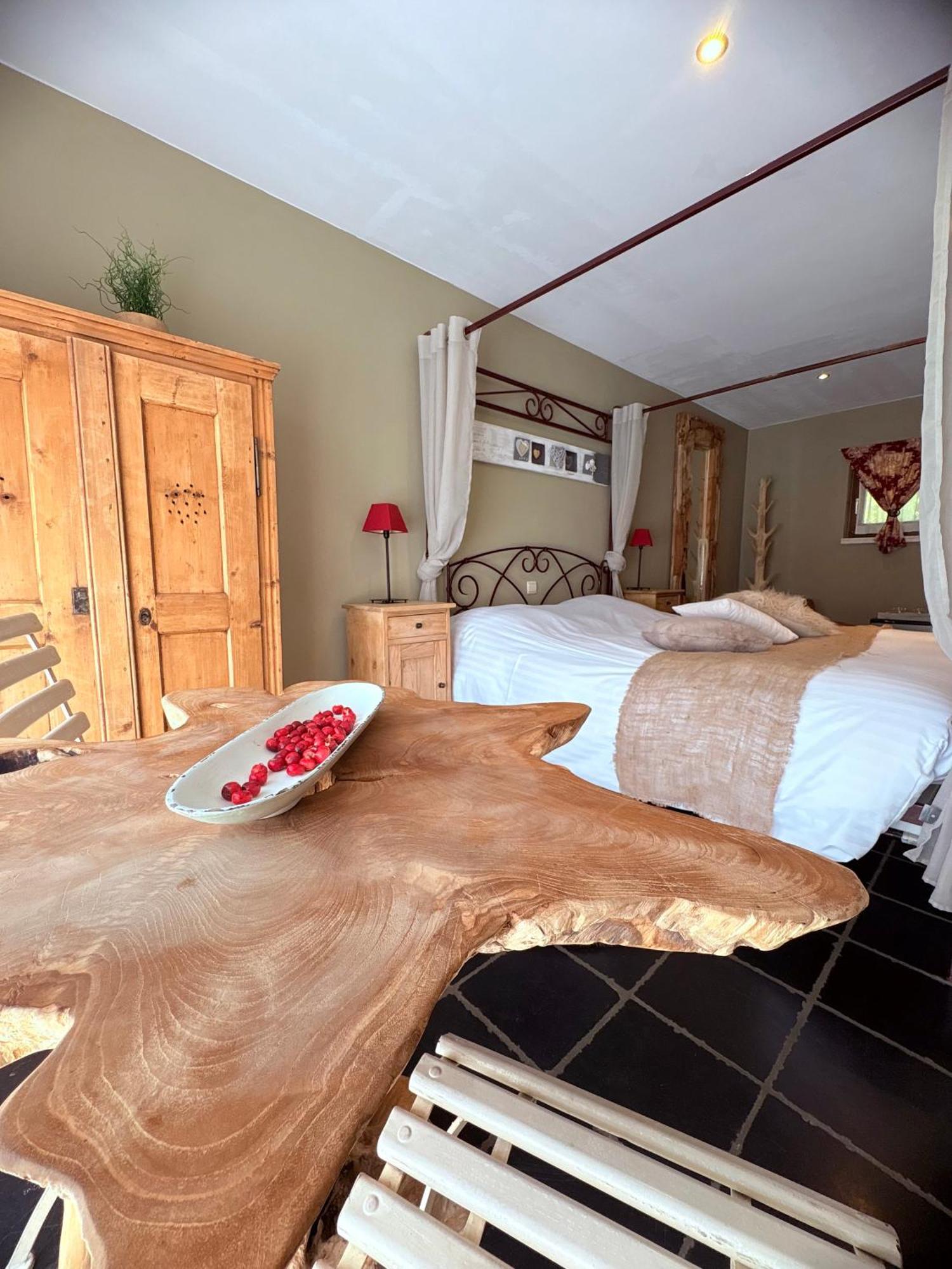 Comme A La Ferme Bed & Breakfast Durbuy Ngoại thất bức ảnh