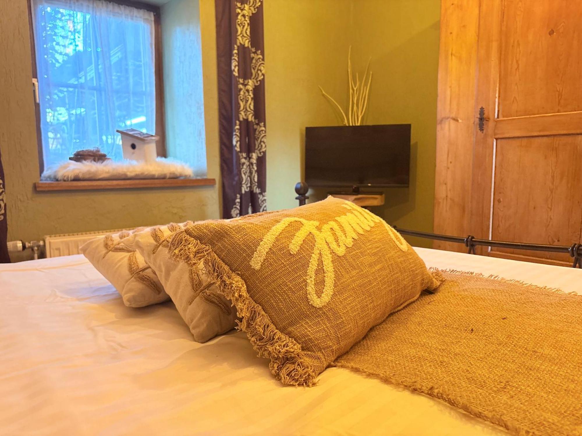 Comme A La Ferme Bed & Breakfast Durbuy Ngoại thất bức ảnh